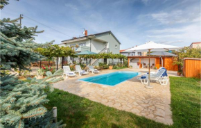 Amazing Apartment In Pula With Wifi